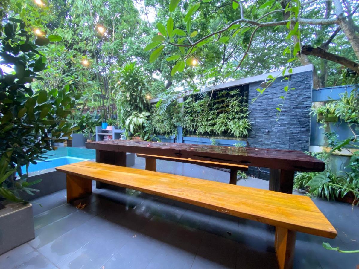 Oneriimba Private Pool & Garden Residence Johor Bahru Kültér fotó